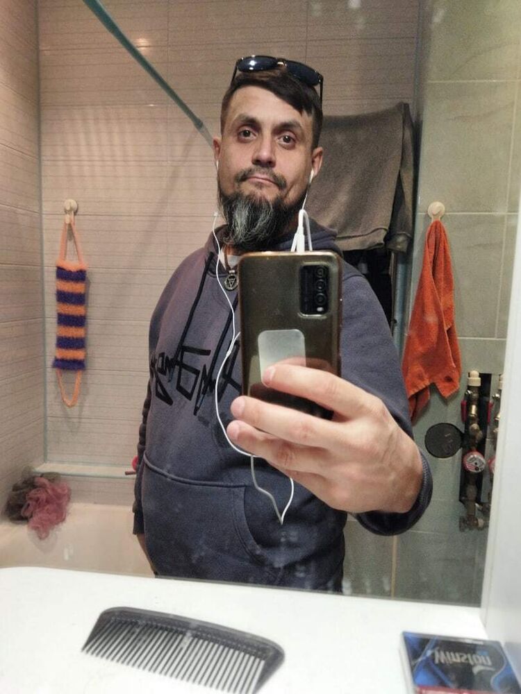  -,   , 44 ,   ,   