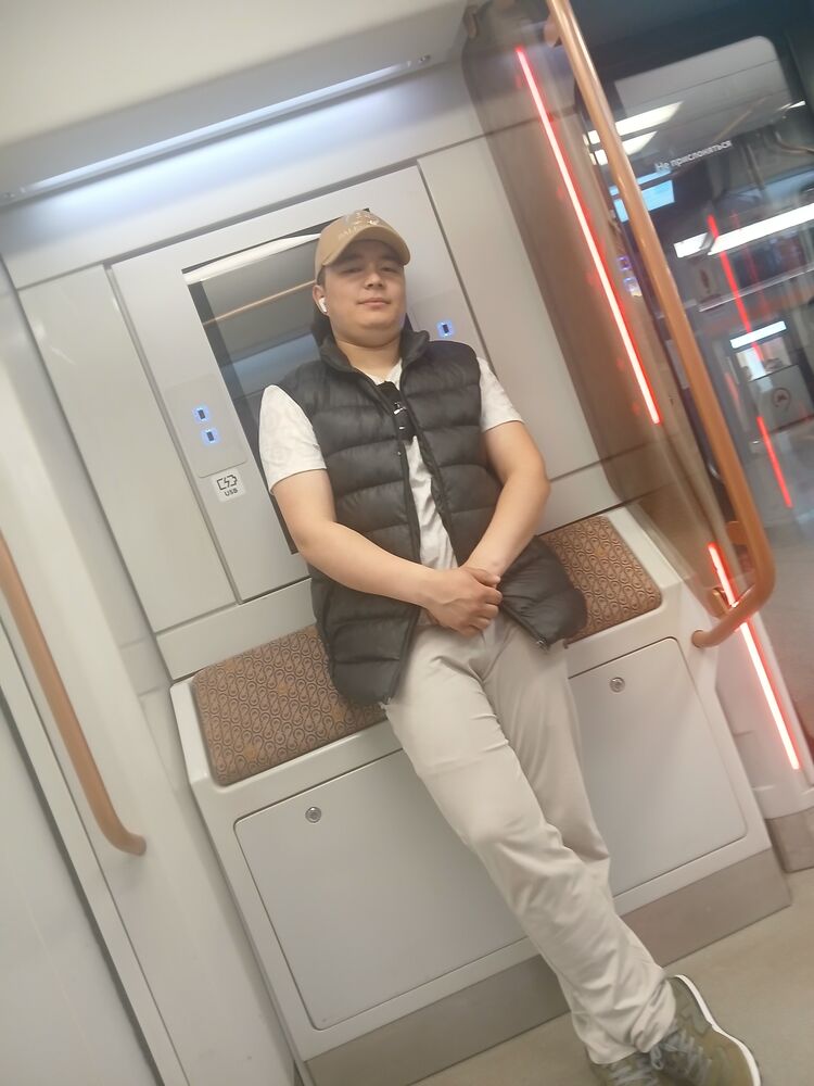  ,   Shaxzod, 20 ,   ,   