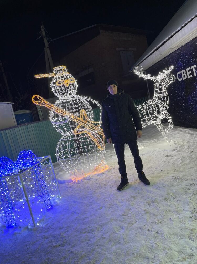  30662475  , 27 ,    -