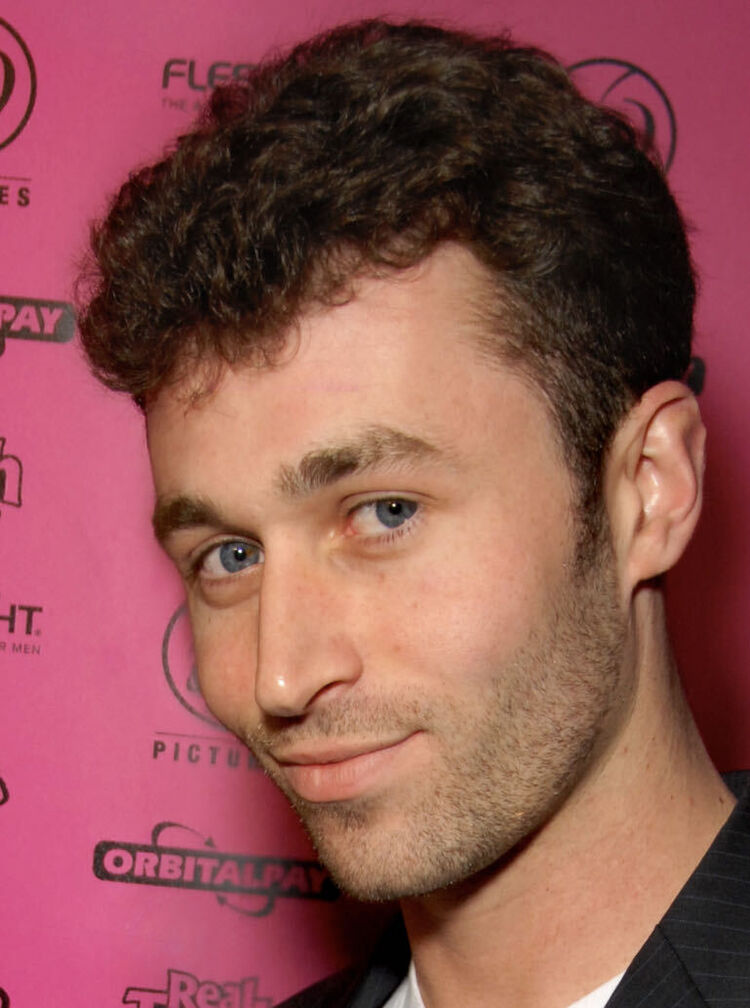  36903005  Georgy, 34 ,    