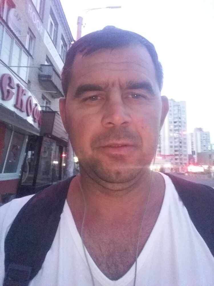  ,   Yevhen, 43 ,   ,   , c 