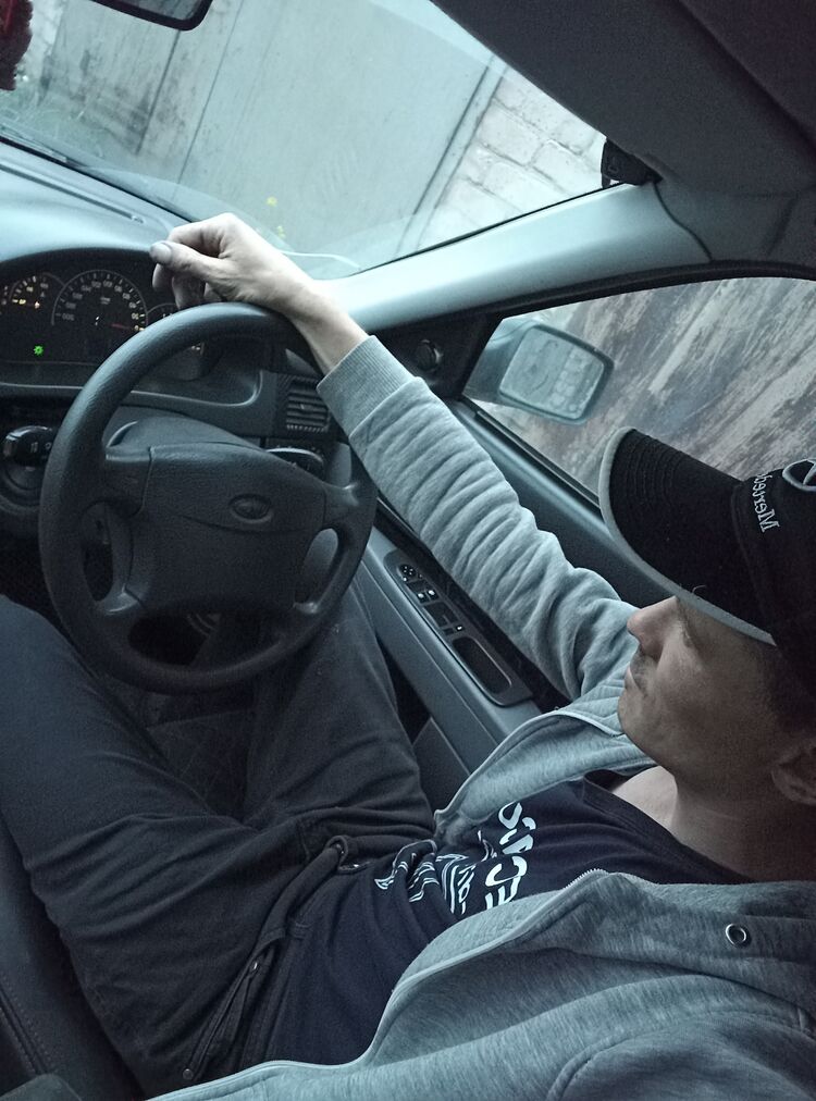  35906025  Vanek, 38 ,    