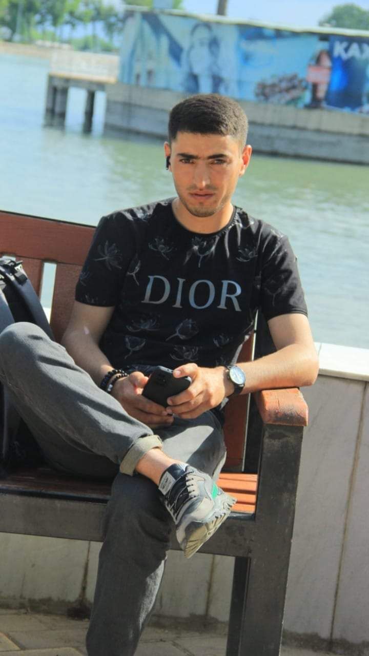 50777915  , 26 ,    