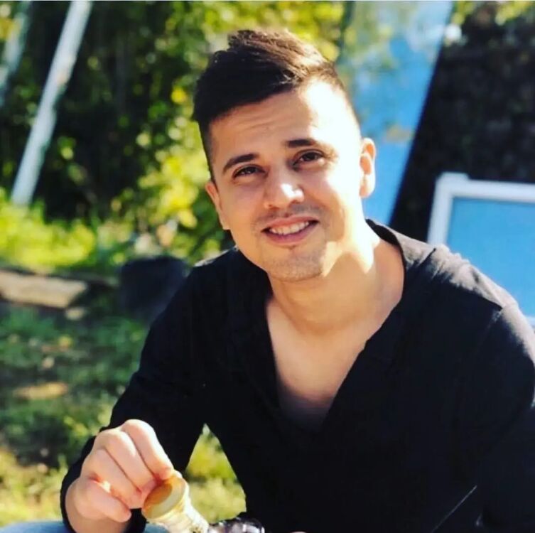  ,   Roman, 32 ,   ,   