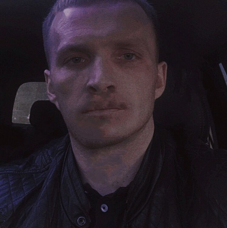  49583245  , 35 ,     