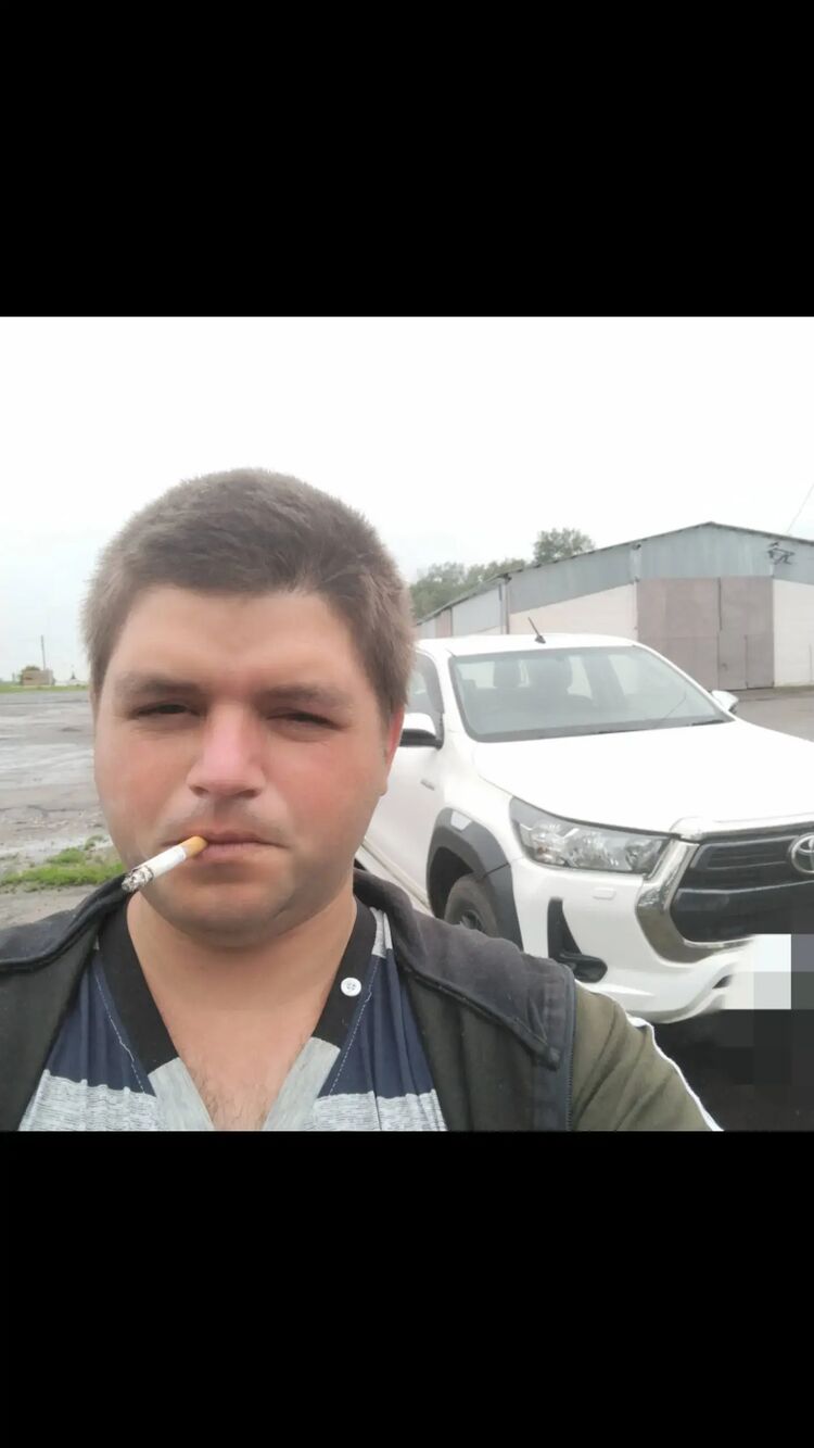  46035525  , 28 ,    