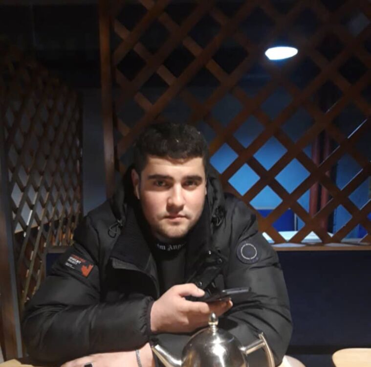  33058105  Ashab, 23 ,    