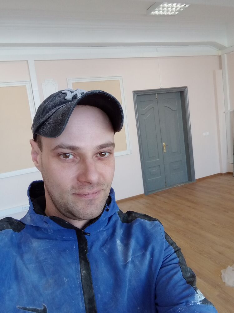 ���� 26244985 ������� AMG, 37 ���, ���� ���������� � �������������