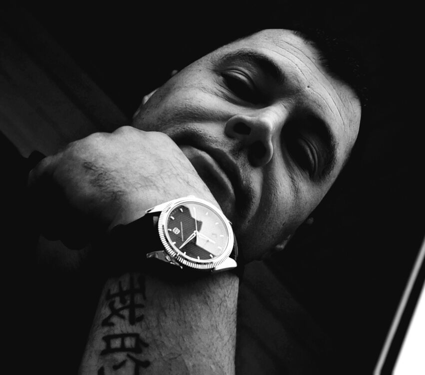  54338595  , 33 ,    --