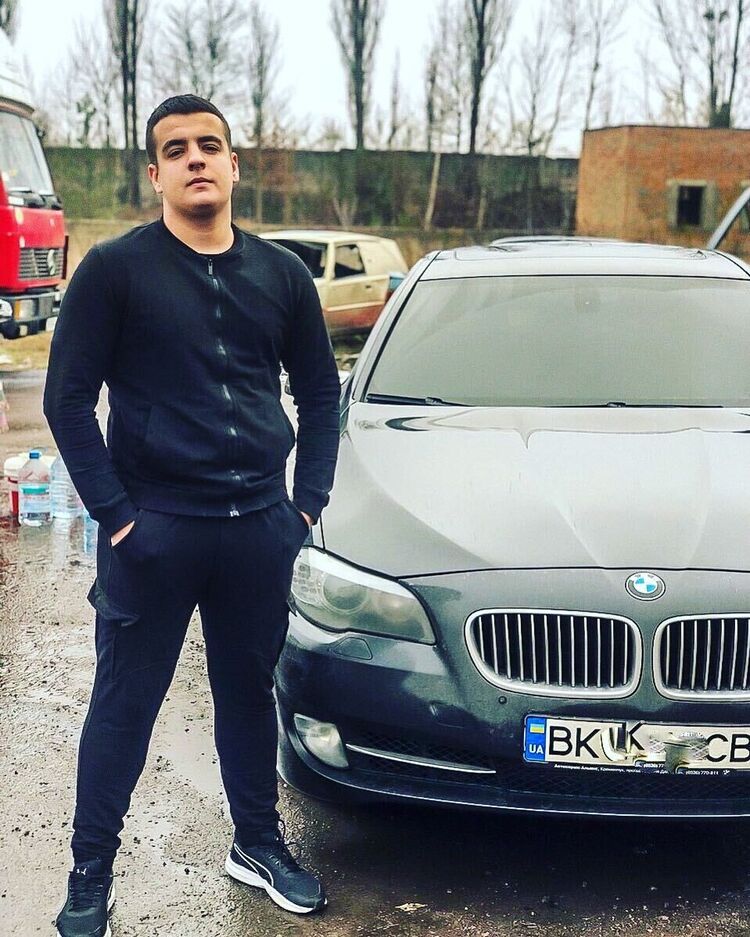  22180535  Dima, 30 ,    