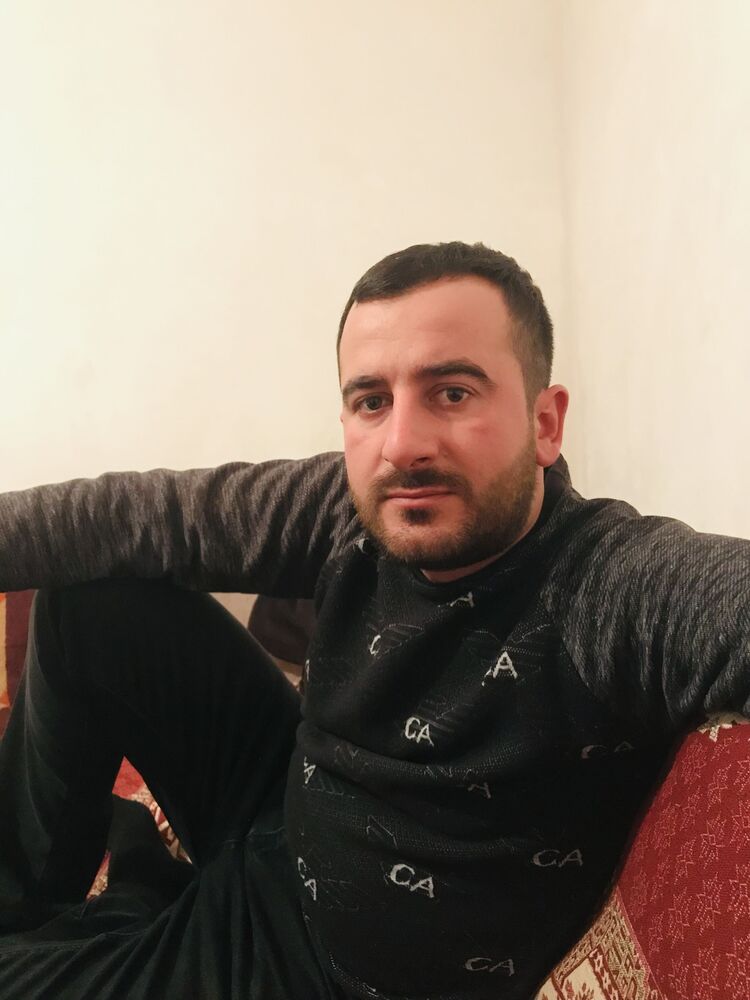  33286705  Seyidmirish, 32 ,    