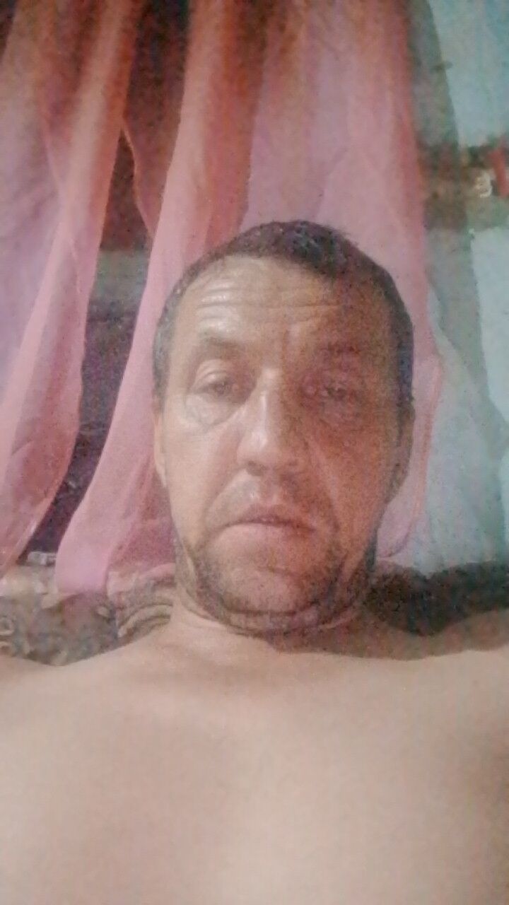  53718725  , 42 ,    