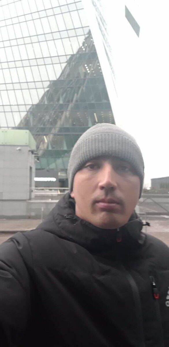  18396175  Gaybullo, 36 ,    