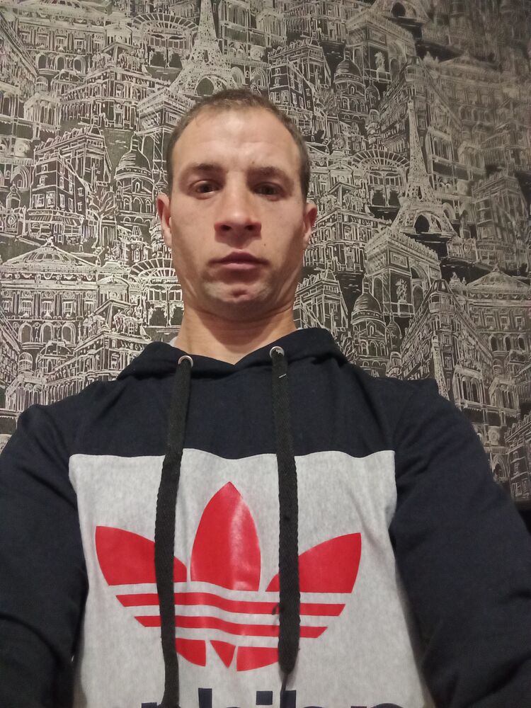  ,   Andrey, 33 ,   ,   