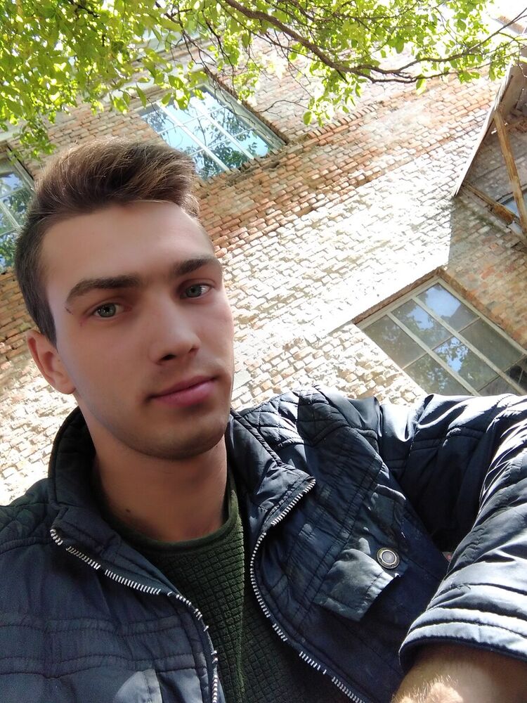  21237015  , 24 ,    