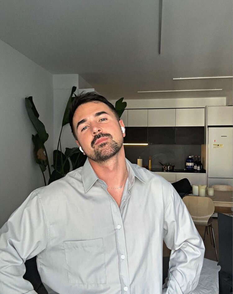  53162135  , 36 ,    --