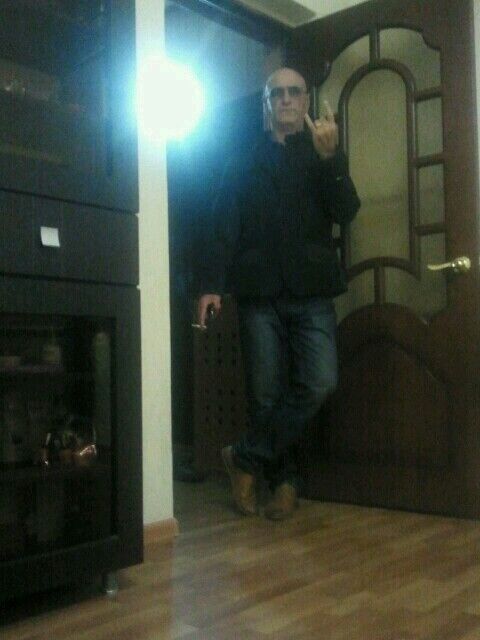  8426825  Misha, 56 ,    