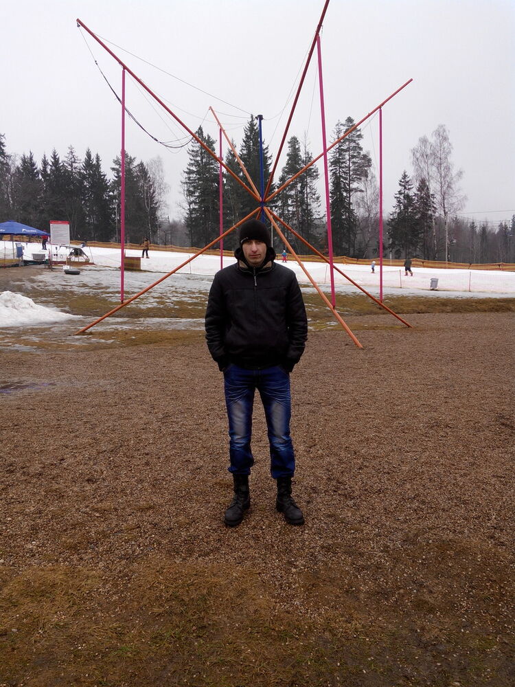  6880585  Sasha, 33 ,    