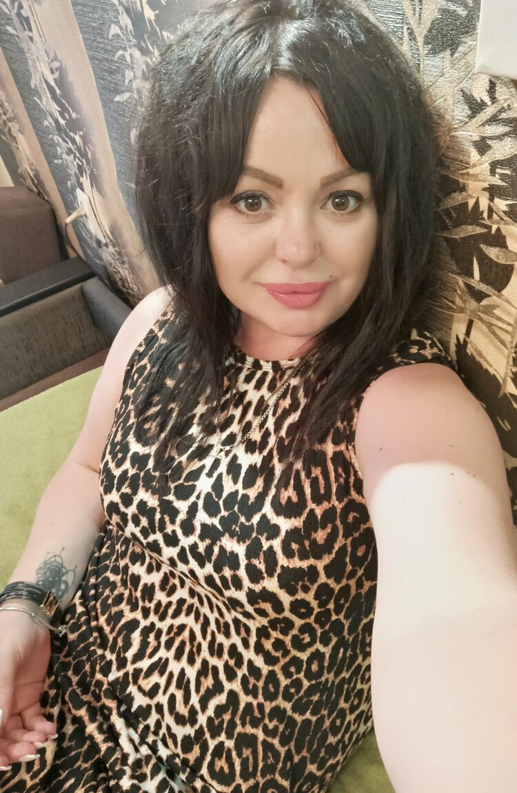  52238525  Ksenia, 45 ,    --
