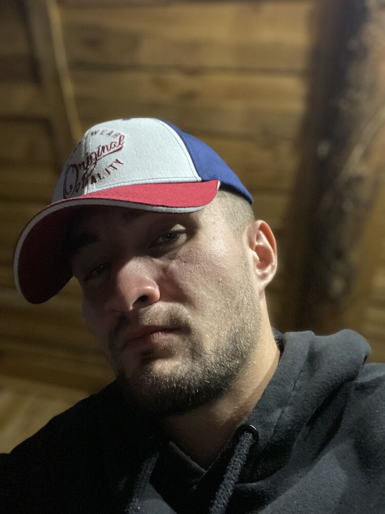  ,   Nik, 25 ,   ,   