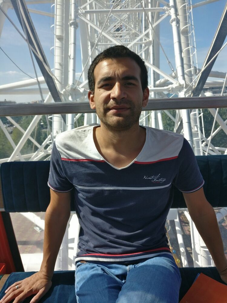  ,   Amirkhon, 36 ,   ,   , c 