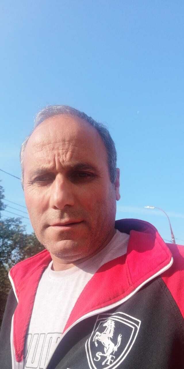  47140505  Deniz, 49 ,    