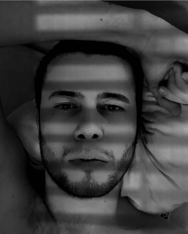  29319505  Dior, 29 ,    