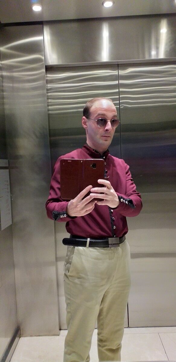  19007035  Caruso, 38 ,    