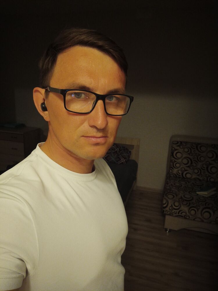  35250685  , 37 ,    