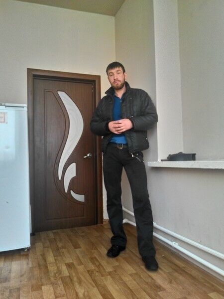  8651685  Aleks, 45 ,    --