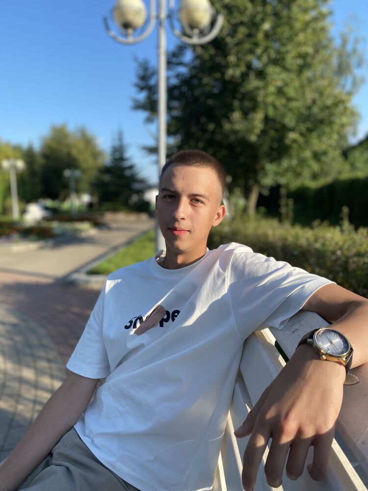  49400395  , 19 ,    