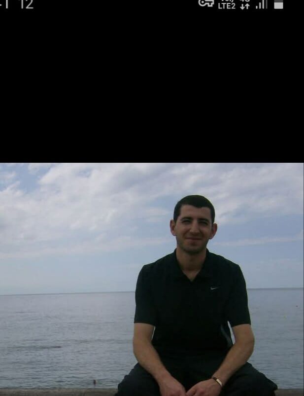  ,   Grigor, 42 ,   ,   