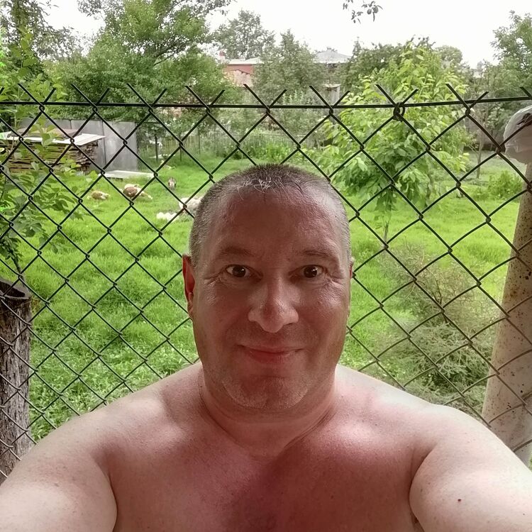  31248835  Sergey, 50 ,    