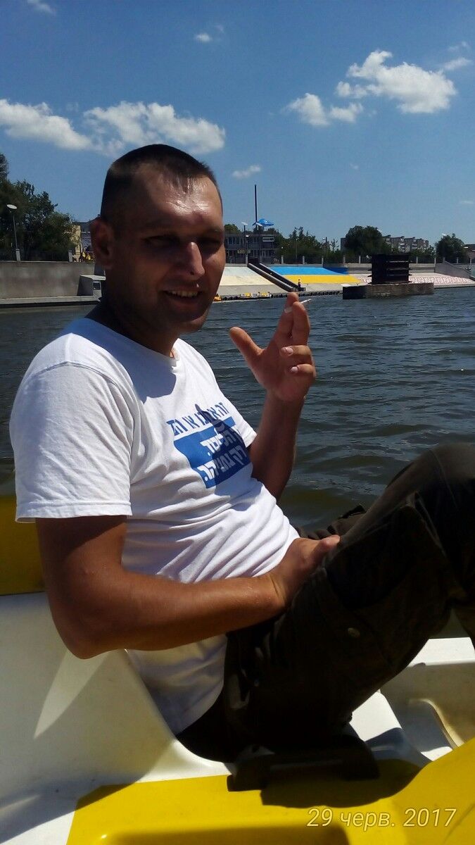 ���� 10593985 ������� ����, 38 ���, ���� ���������� � �������