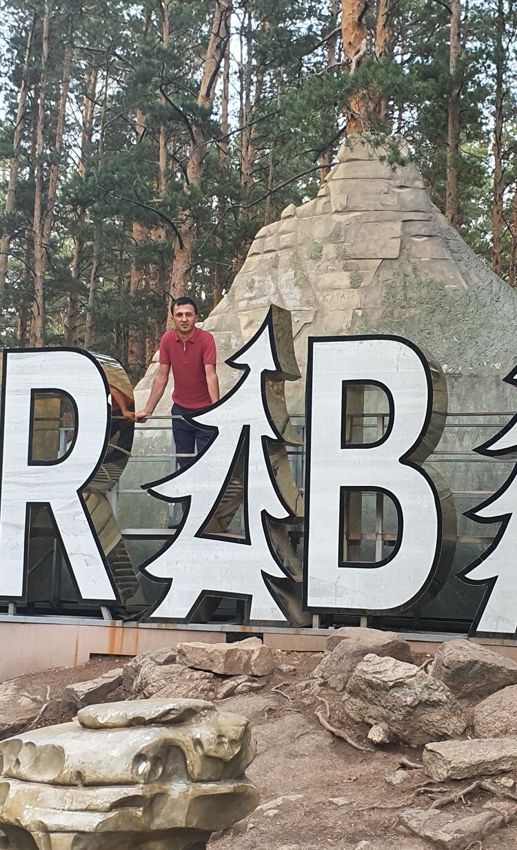 ���� 24077585 ������� �����, 33 ����, ���� ���������� � ������