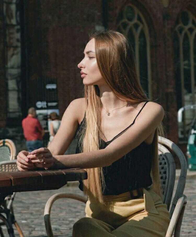  31417015  , 28 ,    -