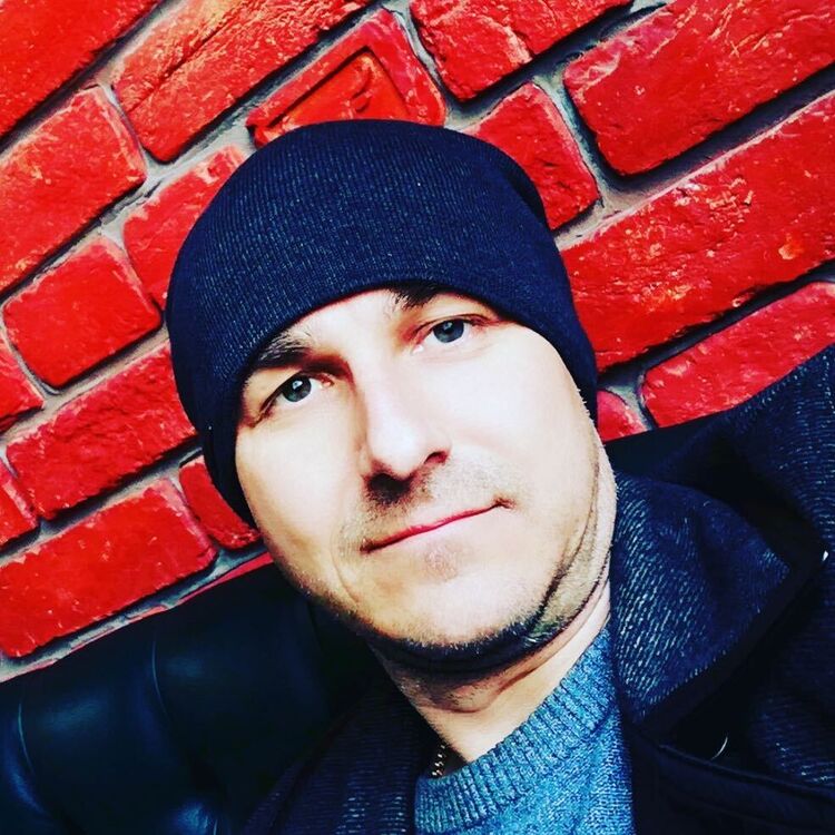 ���� 25331395 ������� ���������, 43 ����, ���� ���������� � ������������