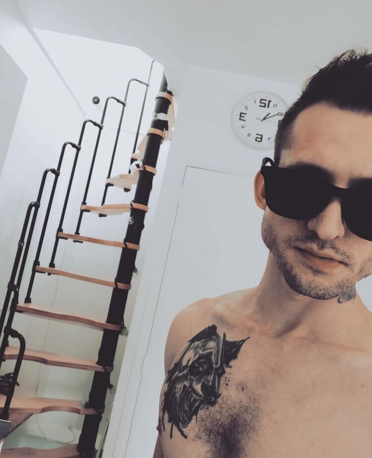  43973605  Igor, 28 ,    Pantin