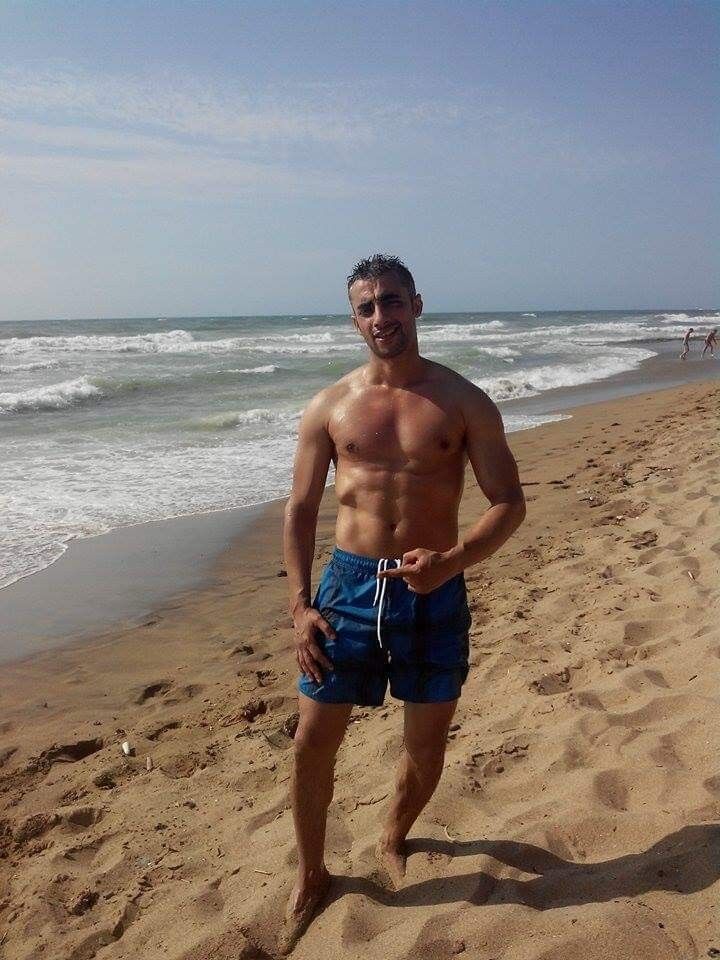  16867995  , 41 ,    Algiers