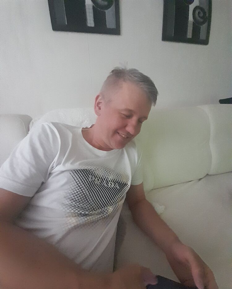  43354115  , 39 ,    