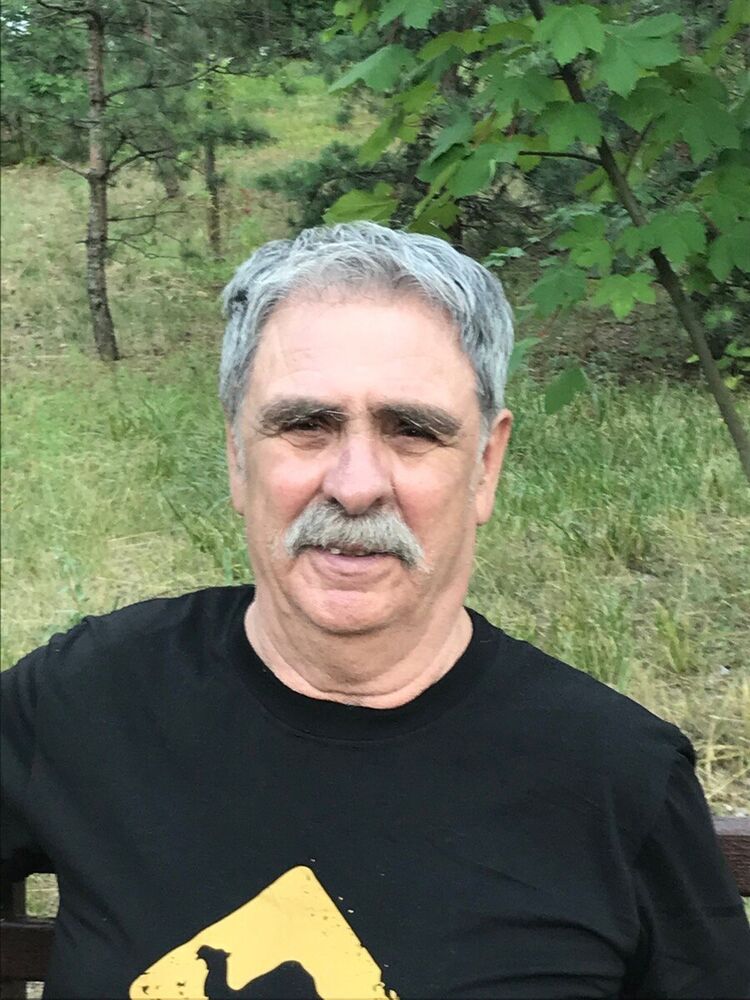  20864065  Valerij, 74 ,    