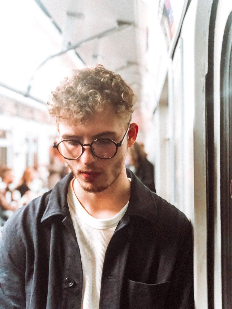  -,   , 25 ,   ,   