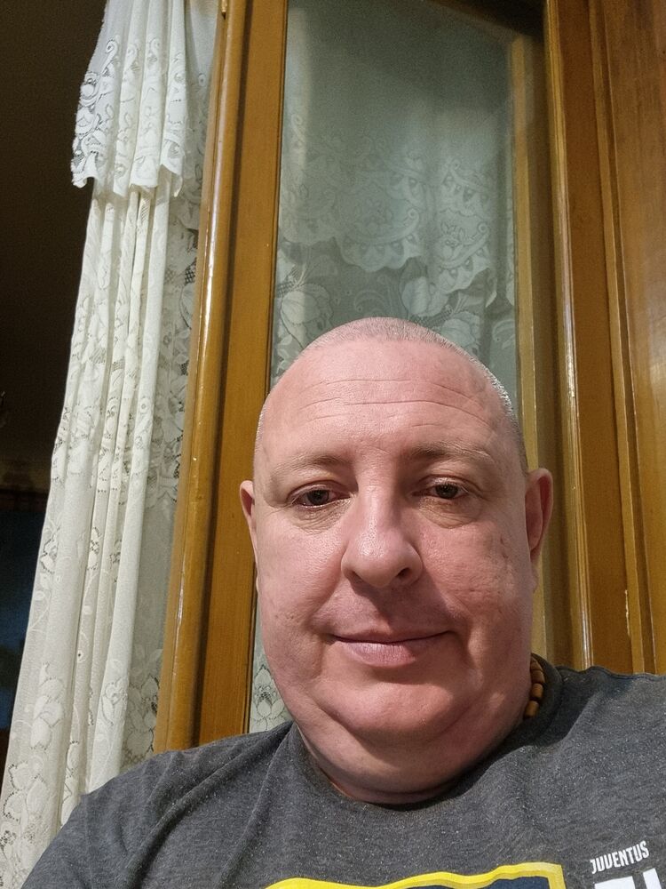  43831645  , 46 ,    