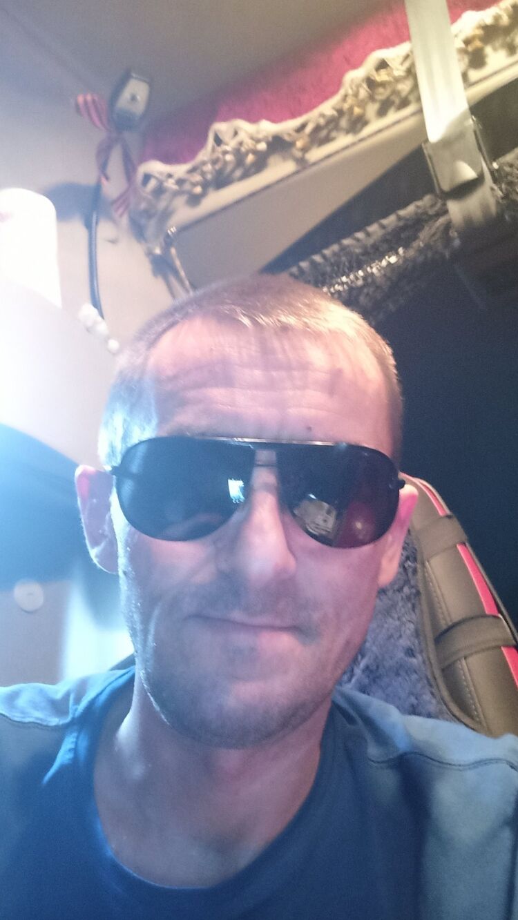  ,   Andrey, 44 ,     , c 