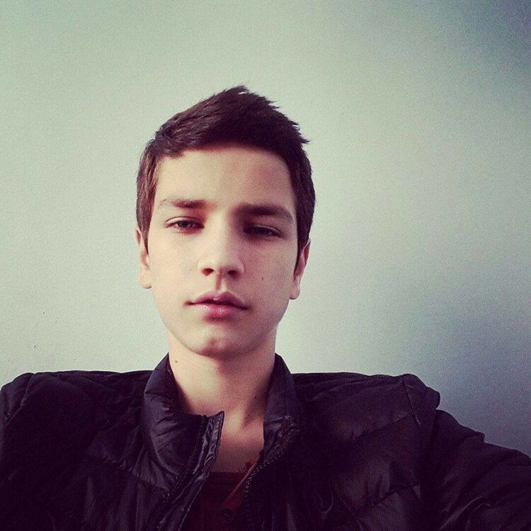  6355825  Gugi, 30 ,    