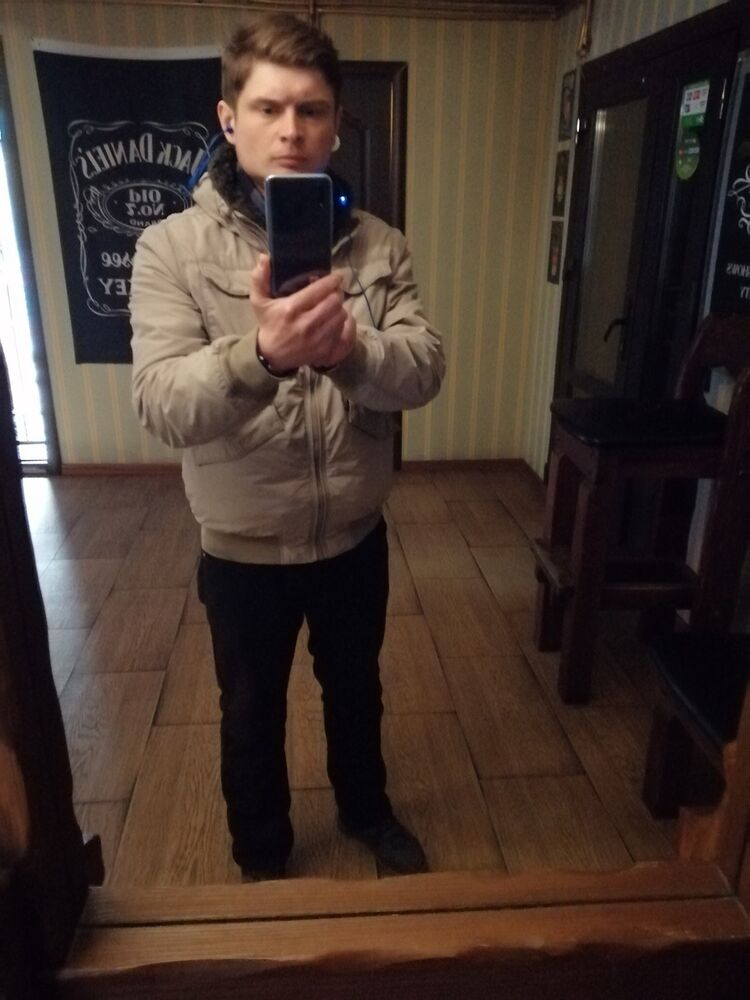 ���� 15923985 ������� ����, 36 ���, ���� ���������� � �����-����������