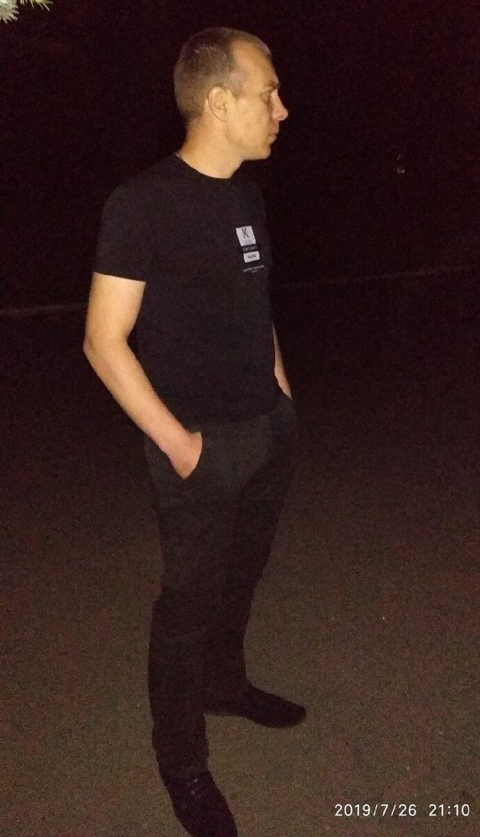  17225595  Vladimir, 32 ,    