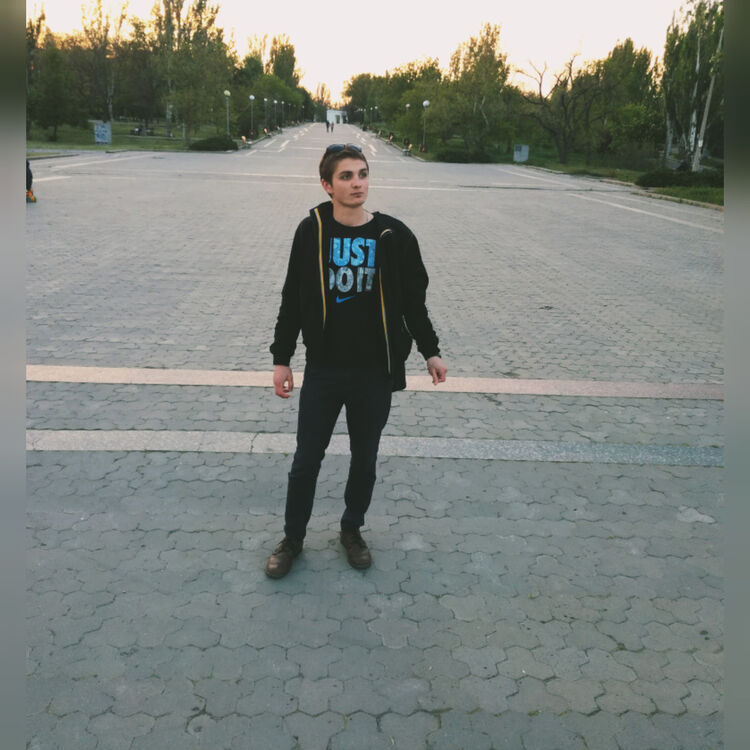  ,   Alexey, 32 ,   