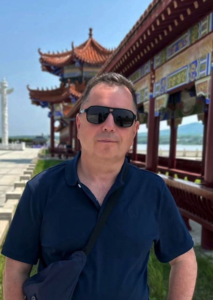  54090935  , 51 ,    -