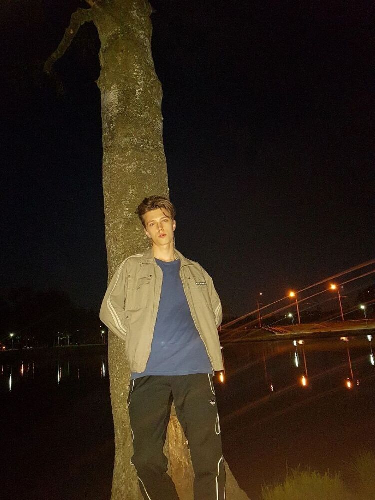  -,   , 22 ,   ,   , c 